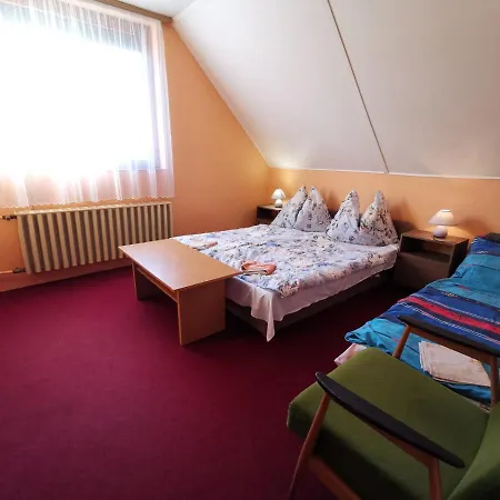 Apartman In 26302 *