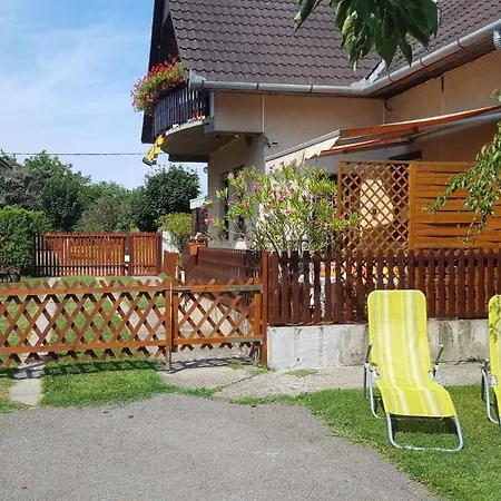 In 26302 Apartman *
