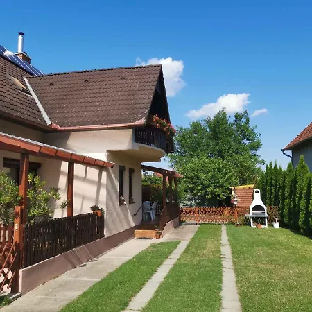 In 26302 Balatonkeresztúr